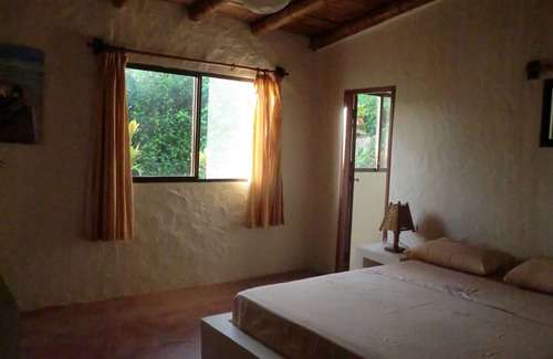 Ayampe Hotel | Charlie Suites Ayampe