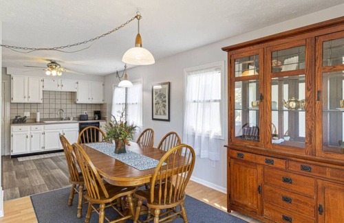 North Greece House | Charlotte Charmer - 3 Bdrm.