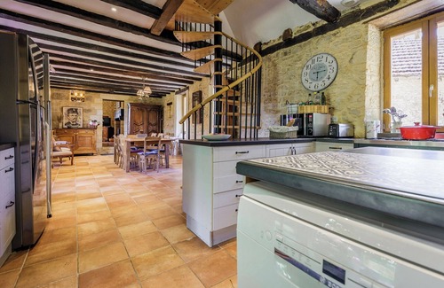 Sergeac House | Charlotte, luxury villa with private swimming pool and beautiful view.