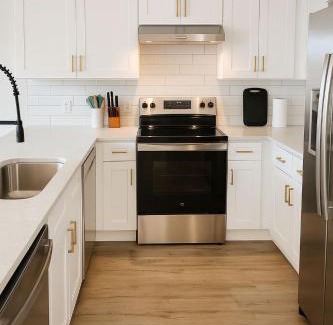 Austin Apartment | Charm 3 bd Townhouse in Austin
