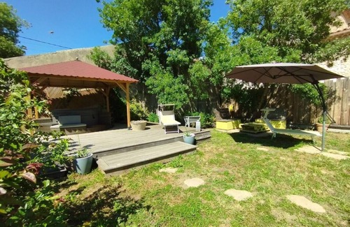 Saint-Hilaire-de-Brethmas Villa | Charming house with swimming pool, jacuzzi and +!