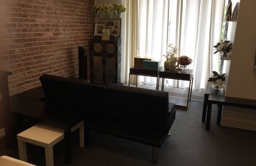 Old Goucher Apartment | Charm in the City