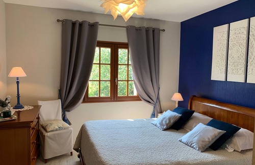 Tavers Bed & Breakfast | Charm in the heart of castles: Room with Wifi