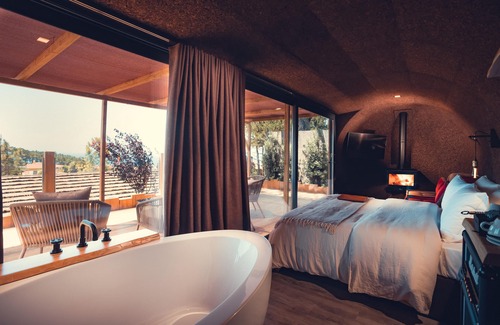 Azoia Bed & Breakfast | Charm Nature