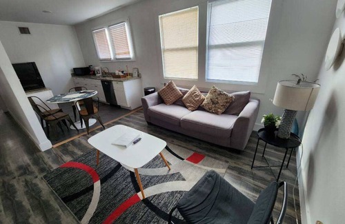 Monte Vista Apartment | Charm of Tobin Hill in San Antonio