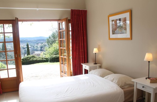 Roquebrun House | Charm, view and comfort.