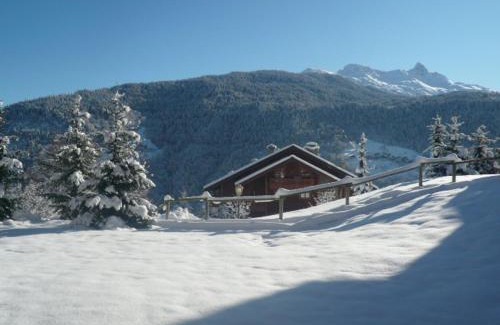 Les Allues Apartment | Charmant 3 pièces avec balcon et garage, proche télécabine à Méribel - FR-1-411-640