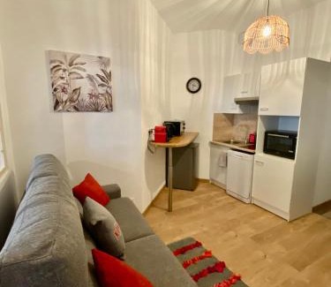 Faubourg-Raines Apartment | Charmant appartement Cité international - Gastronomie & Vin - Dijon