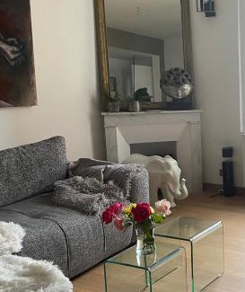 Republique Apartment | Charmant appartement quartier des thermes