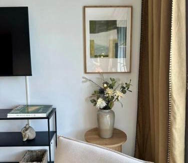 Taussat Apartment | Charmant appartement T3 contemporain au bord de l'eau sur le Bassin Arcachon