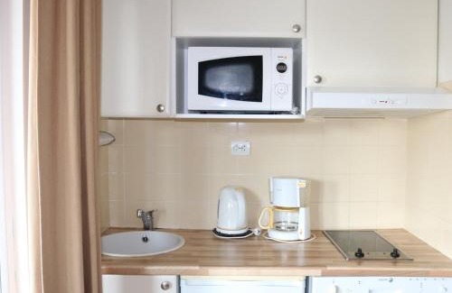 Parentis-en-Born Apartment | Charmant apt à Parentis avec piscine, 4 pers, près du lac, ménage inclus - FR-1-319-444