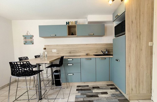 Saint-Michel-Chef-Chef House | Charmante Maison de Vacances Avec Jardin, Piscines, Proche Plages
