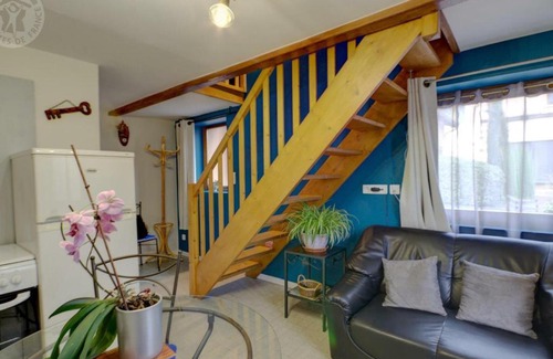 Parigny House | Charmant gîte cosy avec jardin, proche du lac de Cublize, idéal pour un séjour détente en région Roannaise - FR-1-496-91