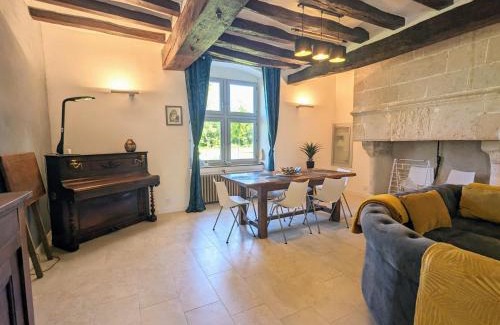 Douadic House | Charmant Gîte en Berry avec Étang, Terrasse et Spa à Proximité - FR-1-591-407