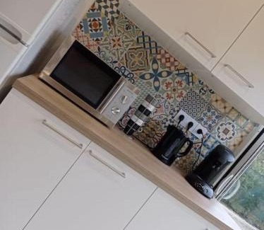 Nerac Apartment | Charmant gîte indépendant au calme tout confort wifi climatisation draps et serviettes incluses parking gratuit