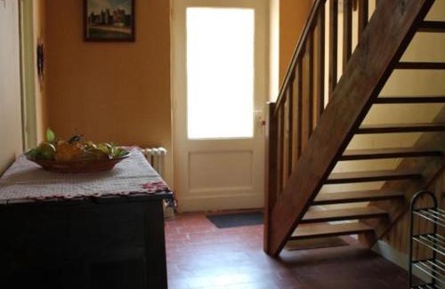 Neung-sur-Beuvron House | Charmant gîte rénové, idéal randonneurs, proche châteaux & 200 km de chemins – 3 ch, jardin, parking - FR-1-491-371