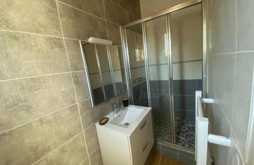 Le Vivier-sur-Mer Apartment | Charmant logement avec 2 véranda