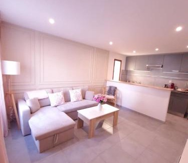 Villemomble Apartment | Charmant logement proche gare