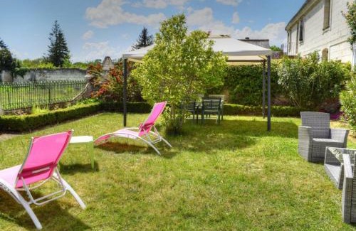 Berthenay House | Charmant Manoir Historique avec Jardin Privatif à Berthenay, Proche des Châteaux de la Loire - FR-1-381-5