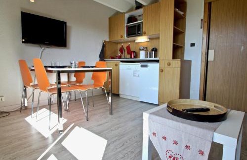 Chamrousse Apartment | Charmant studio cabine avec balcon, parking couvert, ascenseur – Chamrousse 1650 - FR-1-340-141