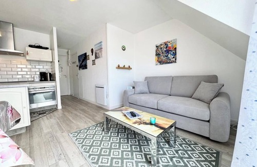 Larmor-Plage Apartment | Charmant T2 cosy - Balcon - 300m des plages