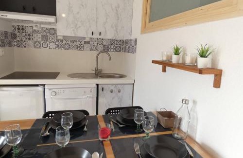 Pla d'Adet Apartment | Charmant T2 pour 6 pers. avec balcon sud, proche pistes à Saint-Lary-Soulan - FR-1-457-280