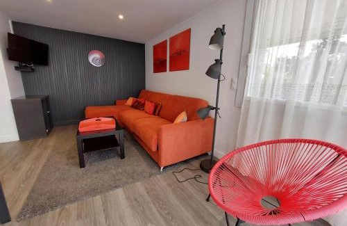Pontaillac Apartment | Charmant T2 près de la plage à Pontaillac - FR-1-550-77