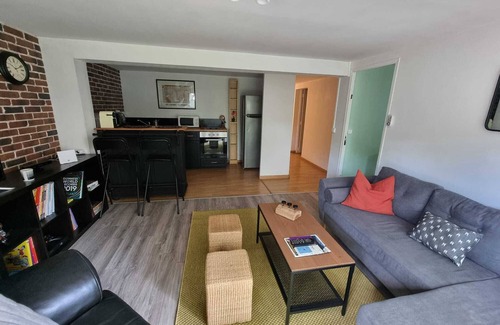 Neuilly-sur-Marne Apartment | Charmant T3 en Bord de Marne