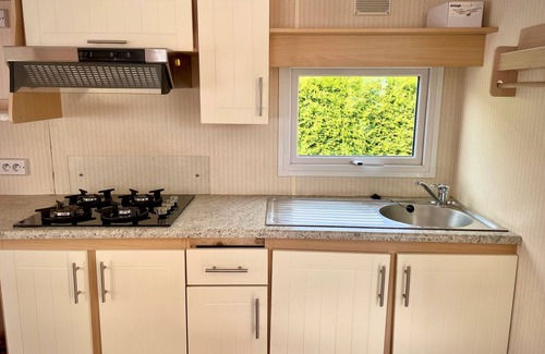Yvoir House | Charmante Caravane au Parc Résidentiel la Gayolle