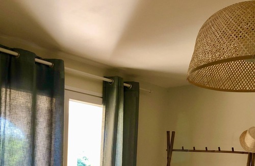 Puechabon Bed & Breakfast | Charmante Chambre D'hôte en Pleine Nature Avec Piscine