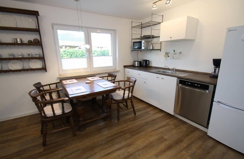Barkhagen Apartment | Charmante Ferienwohnung mit Kamin in Zarchlin