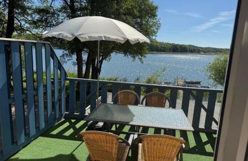 Neukloster Apartment | Charmante Ferienwohnung in Neukloster mit Terrasse