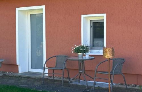 Barkhagen Apartment | Charmante Ferienwohnung mit Kamin in Zarchlin