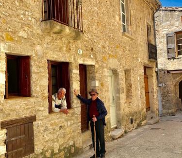 Saint-Guilhem-le-Desert House | CHARMANTE MAISON A SAINT GUILHEM LE DESERT