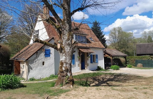 Moutiers-en-Puisaye House | Charmante Maison 6 Pers Piscine Calme