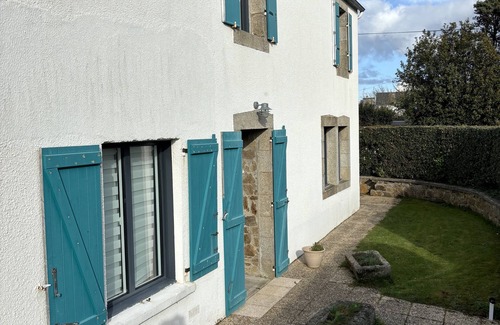 Carantec House | Charmante Maison à Carantec, Lumineuse et Bénéficiant D'un Grand Jardin