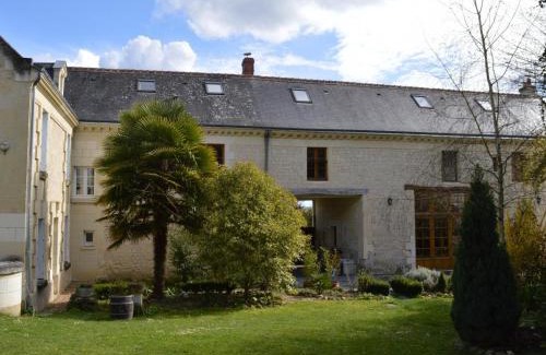 Seuilly House | Charmante maison avec jardin privé, cheminée et WIFI - FR-1-381-67