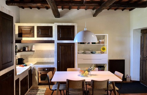 Piegaro House | Charmante Maison Dans un Village Privé