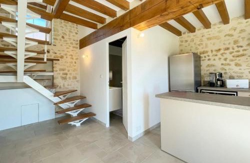 La Mesniere House | Charmante maison en pierres avec jardin, proche de Mortagne-au-Perche - FR-1-497-241