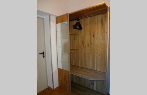 Oberhof Apartment | Charmante rustikale Jägersuite mit el Kamin H2O Therme Oberhof