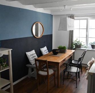 Waldshut-Tiengen Apartment | Charmantes Stadthaus