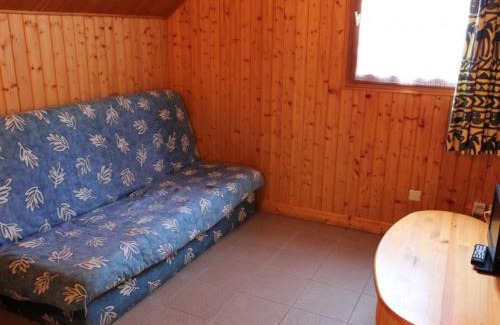 Viplaix House | Charmants chalets avec jardin et jeux pour enfants à Mesples - FR-1-489-402