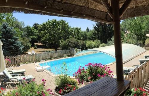Tavers Bed & Breakfast | Charme au cœur des châteaux : Chambre d'hôtes avec Wifi - FR-1-590-329