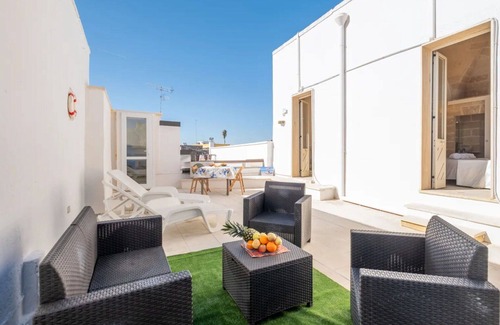 Salice Salentino Apartment | Charme Palace Salento Wifi, Ac, Jacuzzi