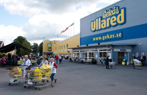 Ullared House | Charmig hallandslänga nära Ullared
