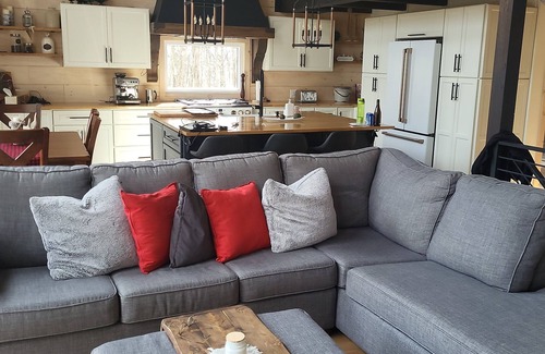 St-Adolphe-d'Howard Ski Chalet | Charming cottage for rent in Saint-Adolphe-d'Howard