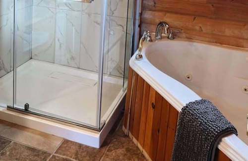 Sainte-Agathe-des-Monts Apartment | Charming condo-chalet in the Laurentians