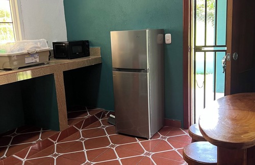 El Eden House | Charming Relax y Naturaleza 2-bedroom house with AC, WiFi in El Eden Cortes