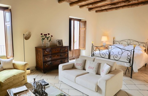 Rovittello Bed & Breakfast | Charming Bed and Breakfast in Castiglione di Sicilia