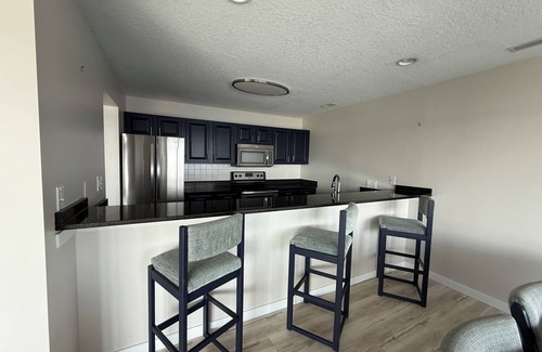 Village of Four Seasons Condo | Charming 3-bedroom, 3 Bathroom Condo on Mile Marker 12 of Lake of the Ozarks.